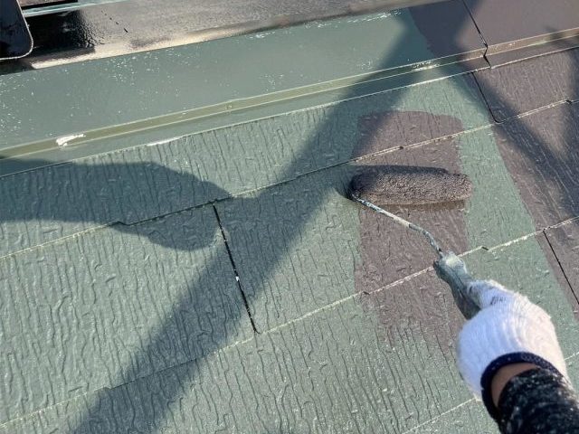 三木市で屋根の上塗り